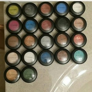 Mac eyeshadow